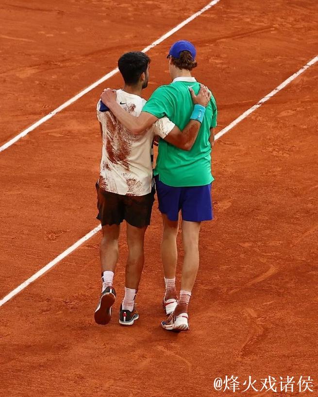 ATP总决赛四强对决揭晓:阿尔卡拉斯与辛纳能否决赛相遇? ATP总决赛四强对决揭晓:阿尔卡拉斯与辛纳能否决赛相遇?